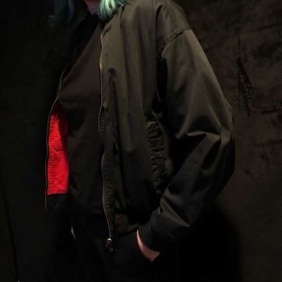 SOLD Vintage 90’s Reversible Marlboro Bomber Jacket Size Medium - Picture 3 of 10